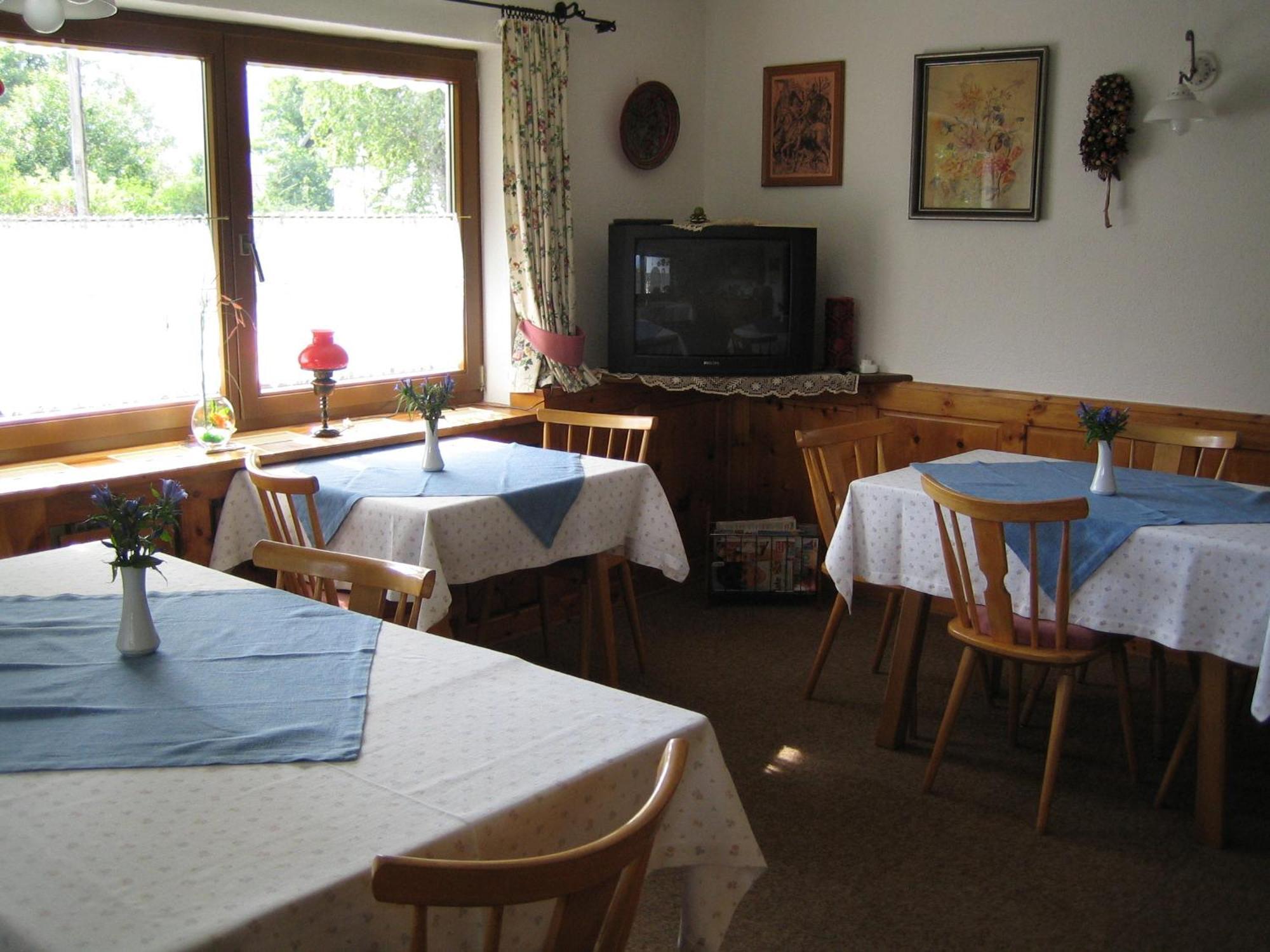 Haus Geiger Bed & Breakfast Scharnitz Exterior photo
